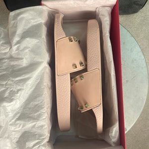 Valentino Rockstud PVC slide